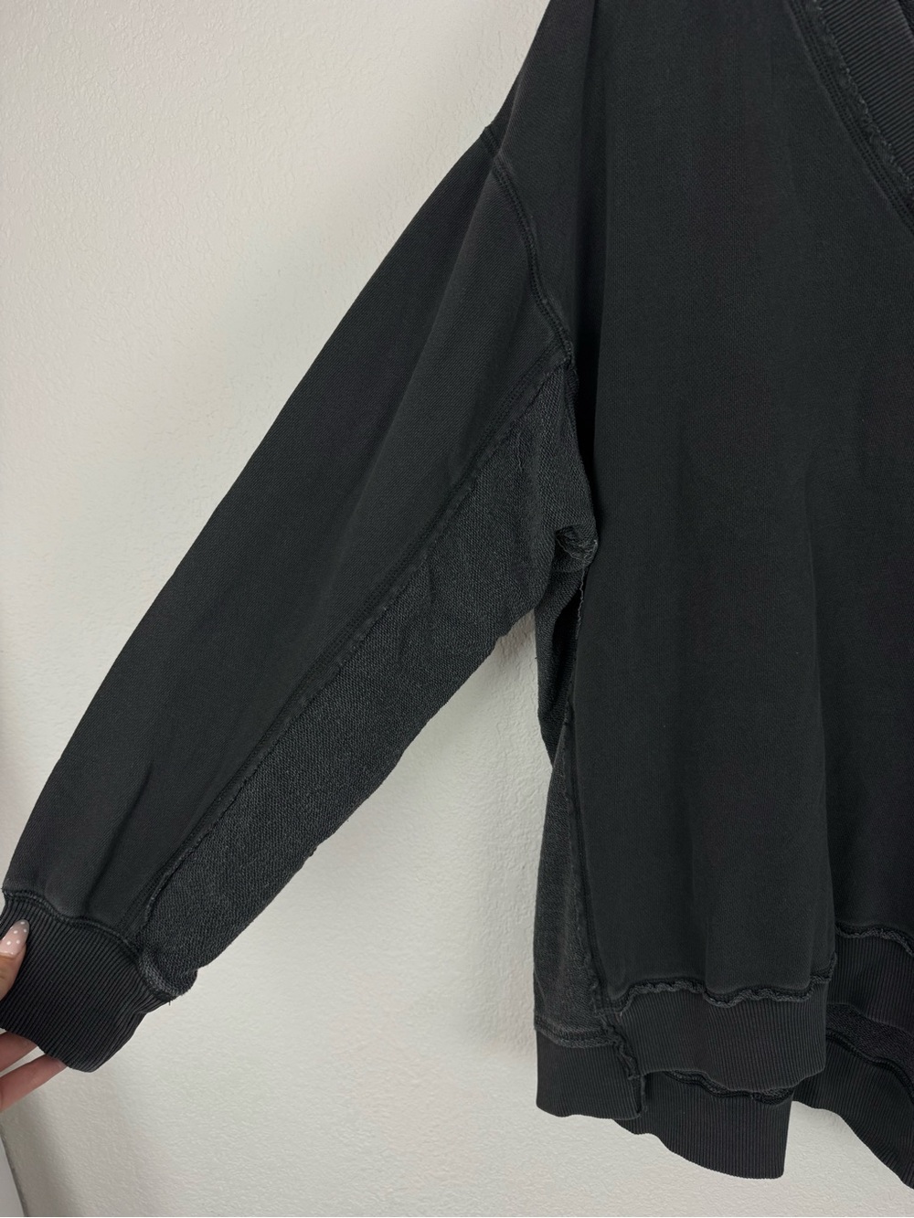 Aerie Dark Charcoal Grey V Neck Oversized Pullover Sweatshirt Sweater - Picture 3 of 5